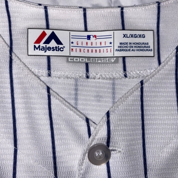 Majestic - Picture 2 of 7